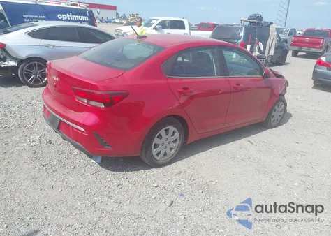 2022 Kia Rio S z USA, uszkodzony, nr VIN 3KPA24AD8NE439095